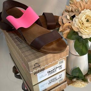 MTNG Sandal